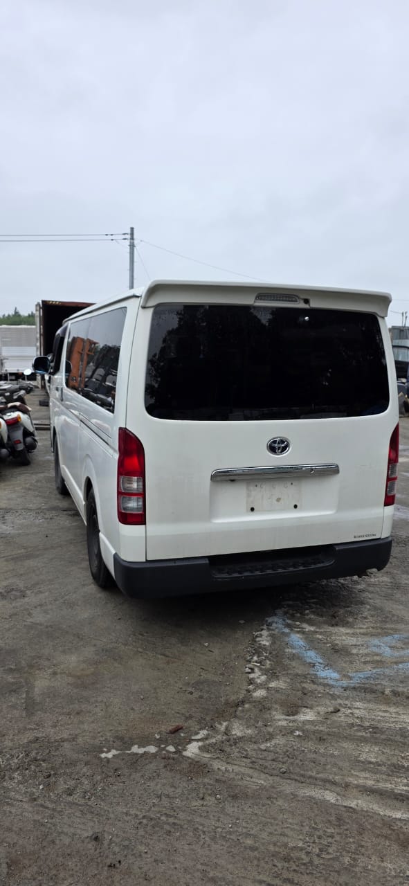 Toyota Hiace Export Bus